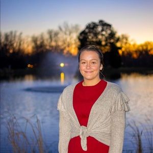 Meet your Posher, Edna